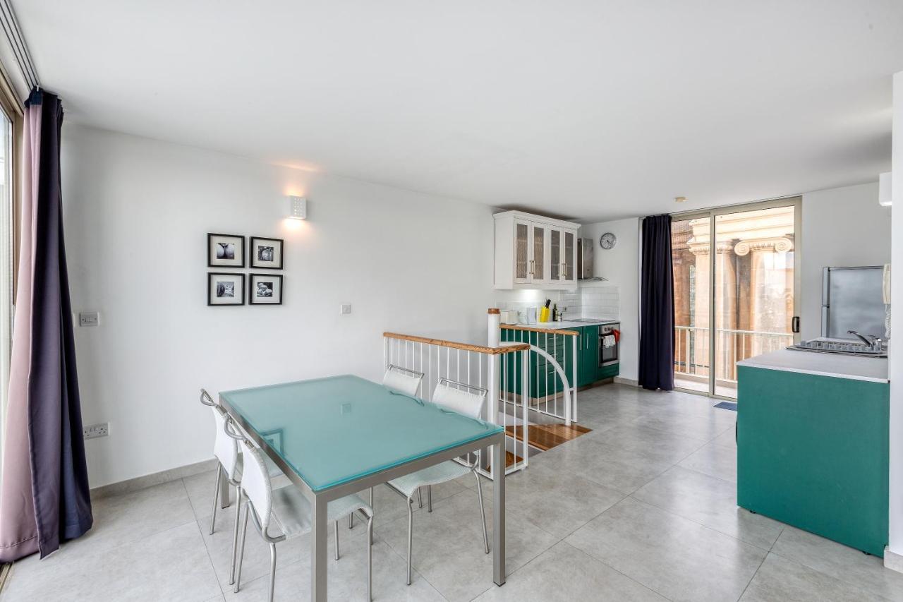 49/3 Seafront Duplex Penthouse In Valletta Exterior foto