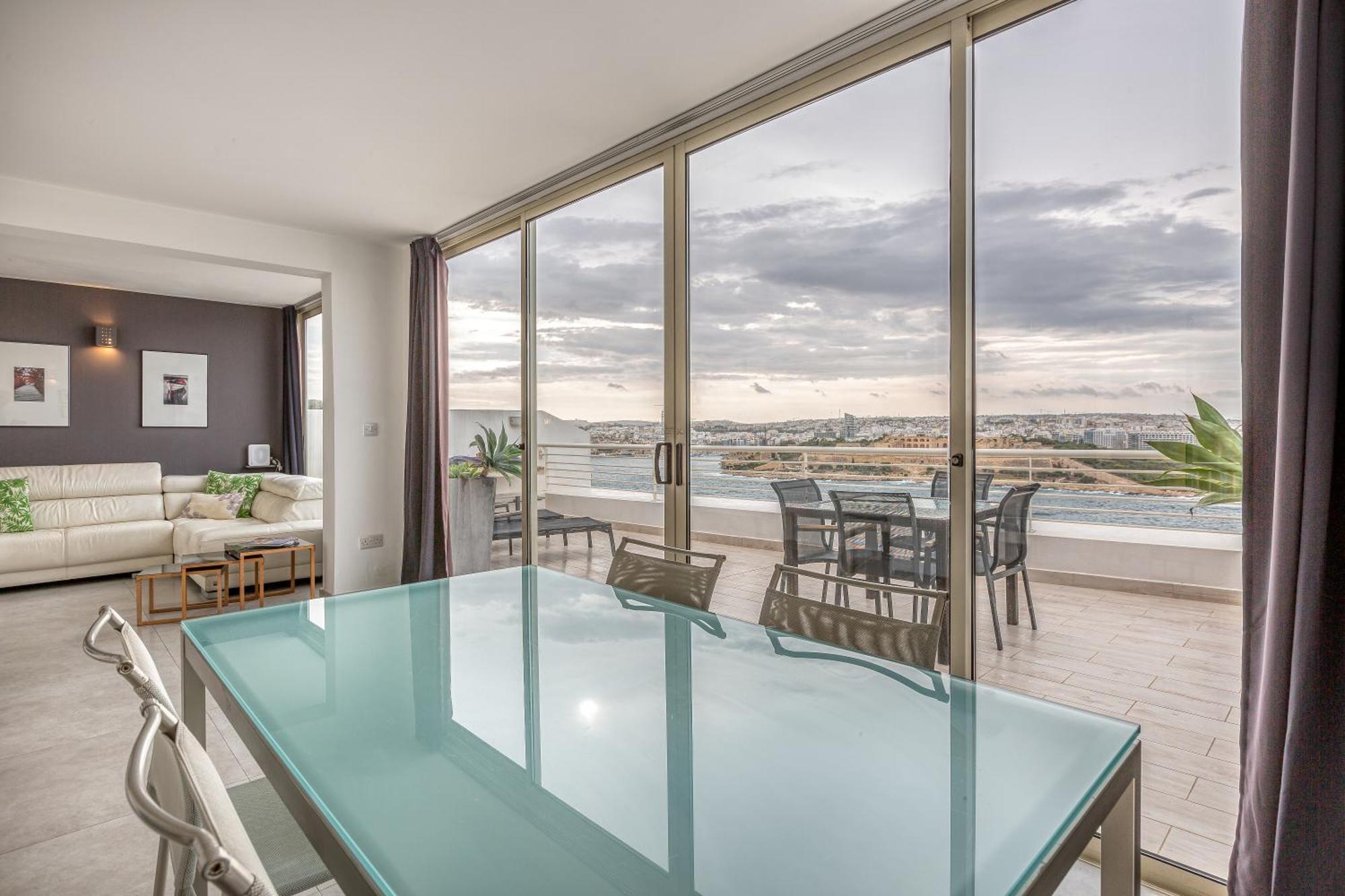 49/3 Seafront Duplex Penthouse In Valletta Exterior foto